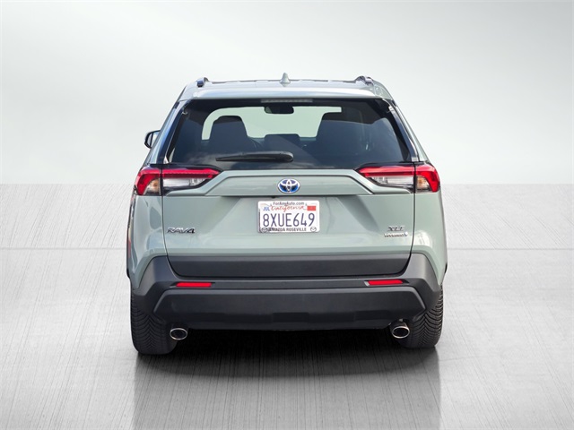 2021 Toyota RAV4 Hybrid XLE photo 5