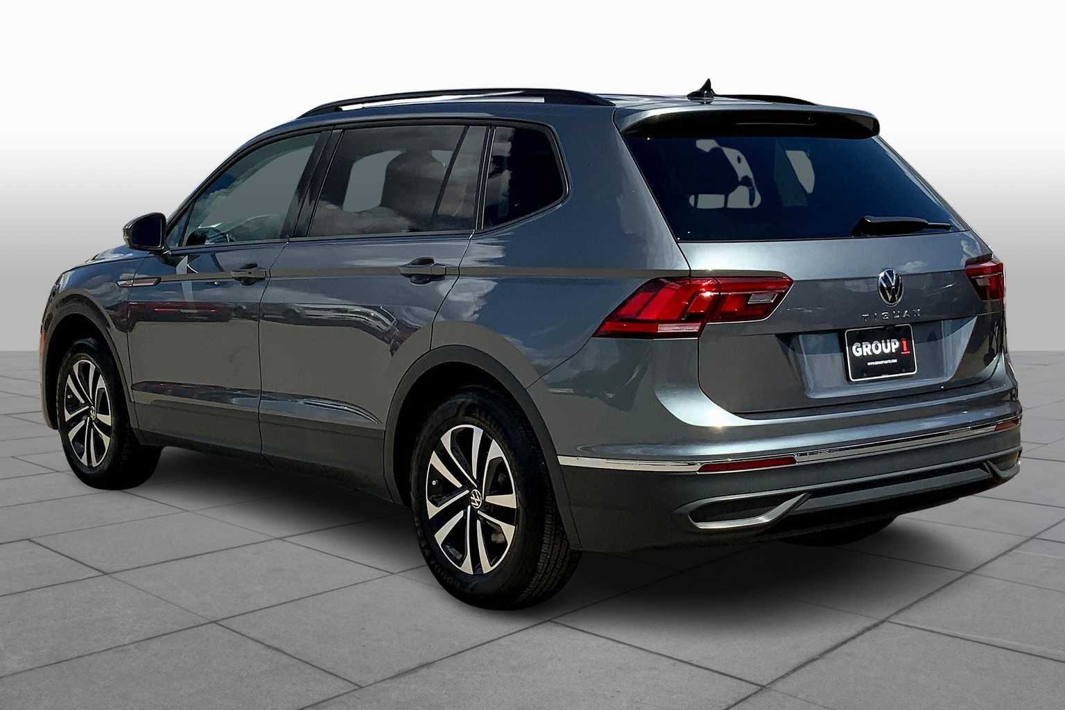 2023 Volkswagen Tiguan S photo 10