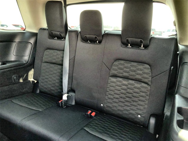 2024 Nissan Pathfinder S photo 13