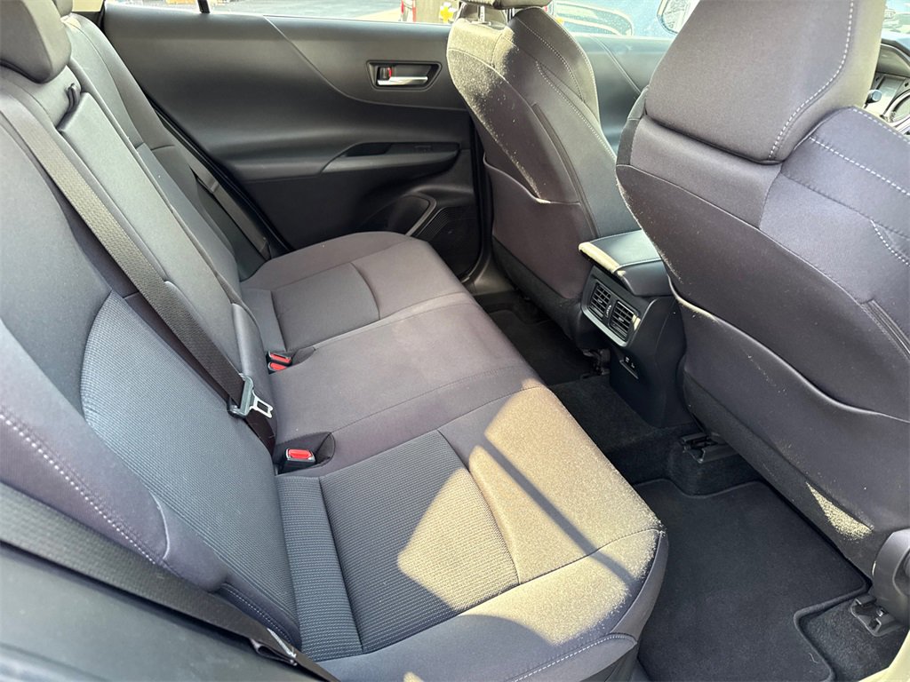 2021 Toyota Venza LE photo 5