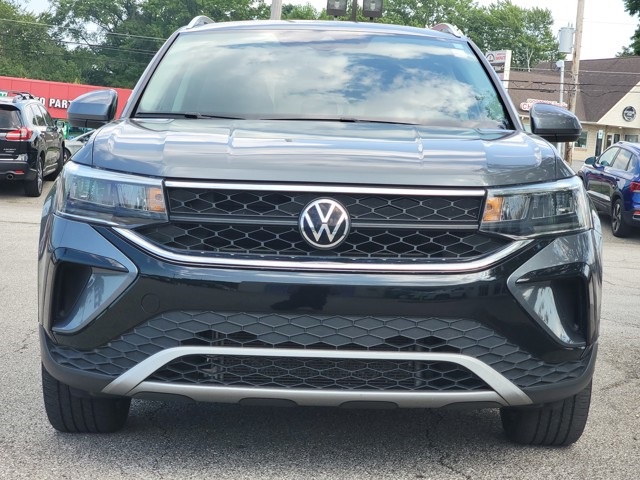 2022 Volkswagen Taos SE photo 5