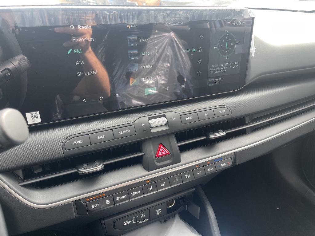 2025 Kia K4 LXS photo 8