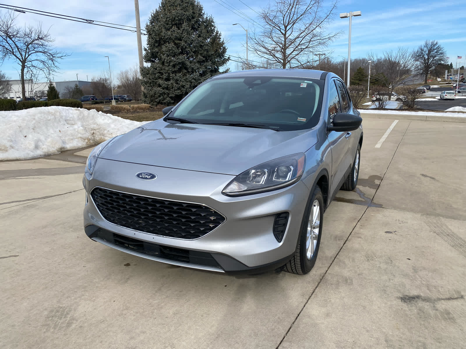 Used 2022 Ford Escape SE with VIN 1FMCU9G65NUA88877 for sale in Kansas City