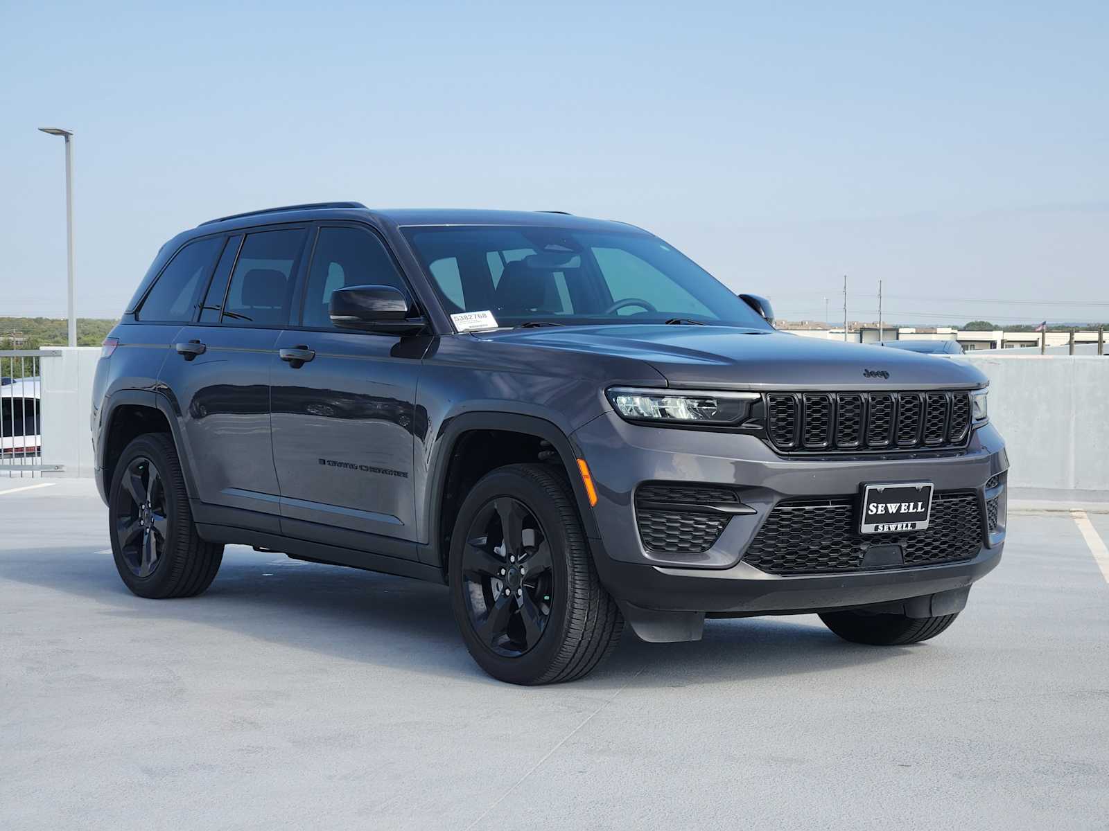 2024 Jeep Grand Cherokee Altitude X photo 3