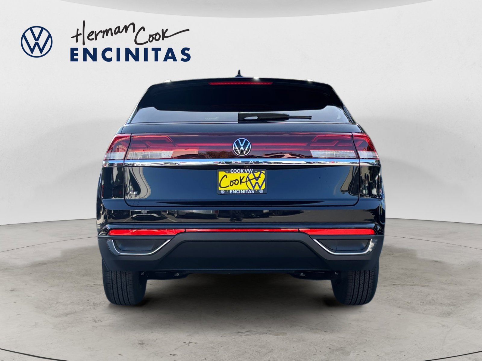 2025 Volkswagen Atlas Cross Sport SE photo 4