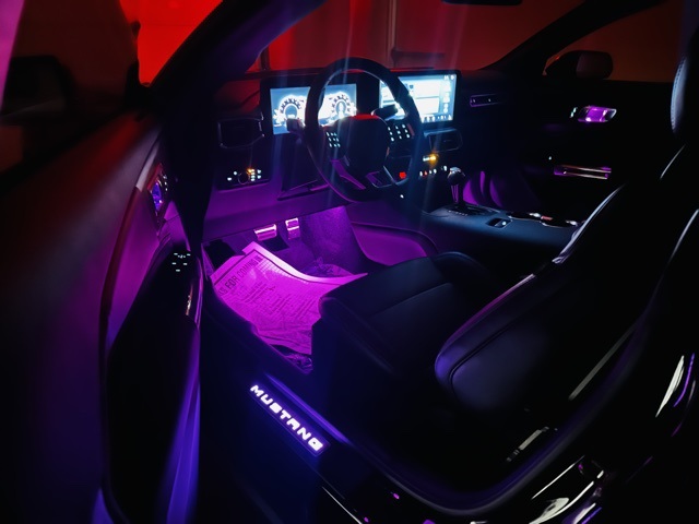 2025 Ford Mustang GT Premium Convertible photo 39