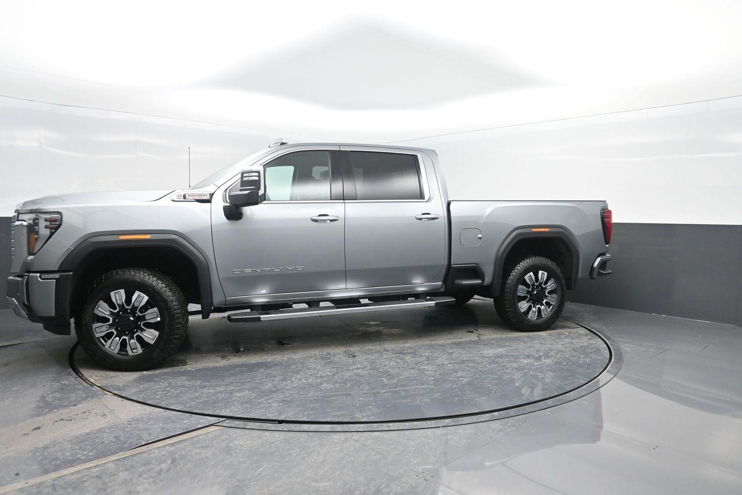2025 GMC Sierra 2500HD Denali's photo