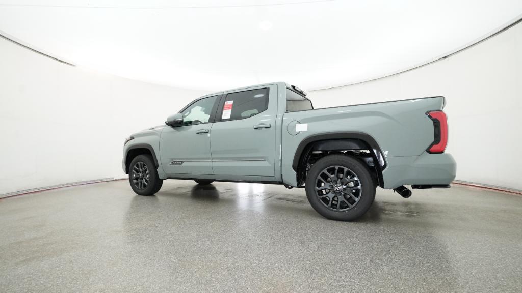 2025 Toyota Tundra Platinum CrewMax photo 28
