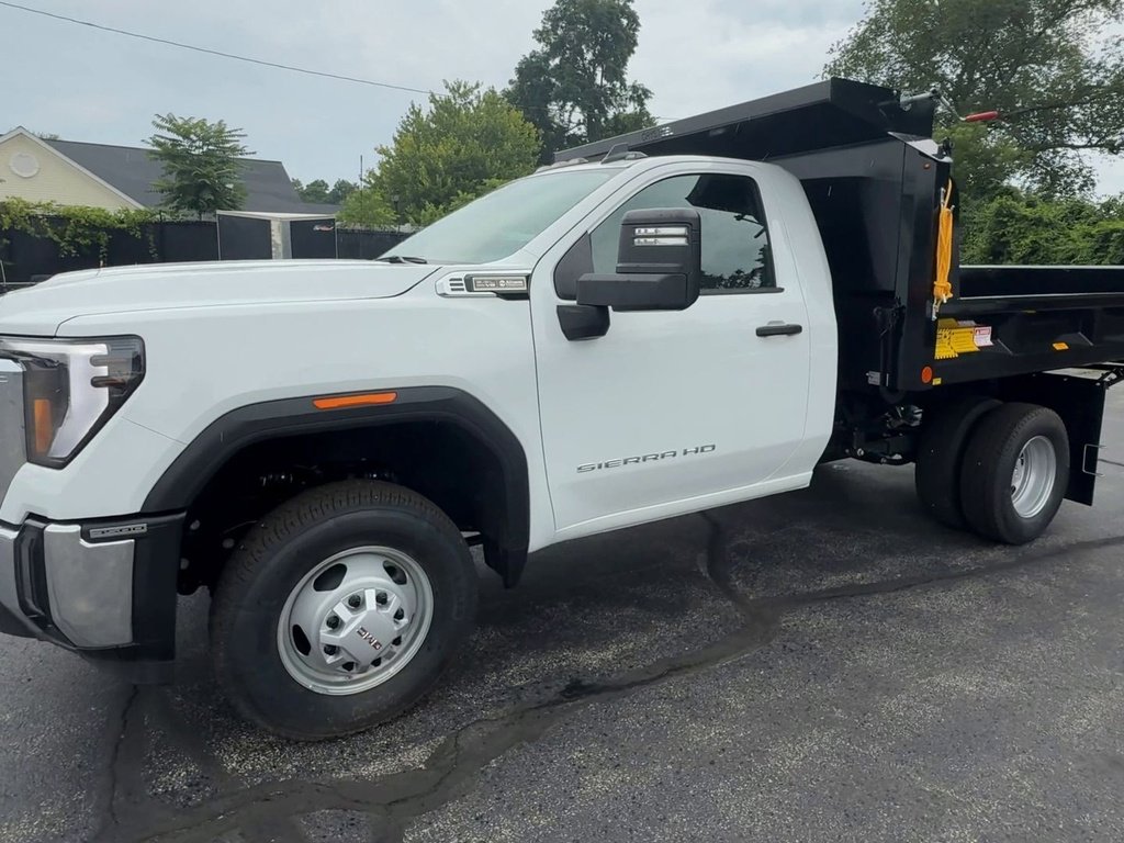 2025 Gmc Sierra 3500 HD photo 4