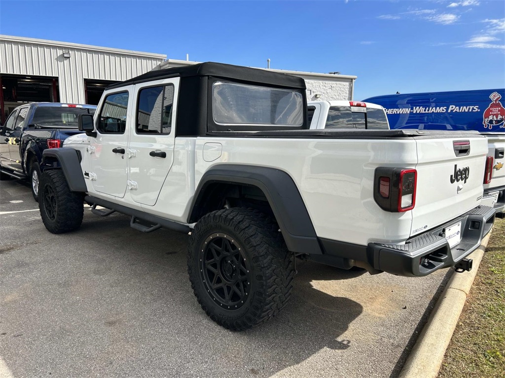 2020 Jeep Gladiator Sport photo 3