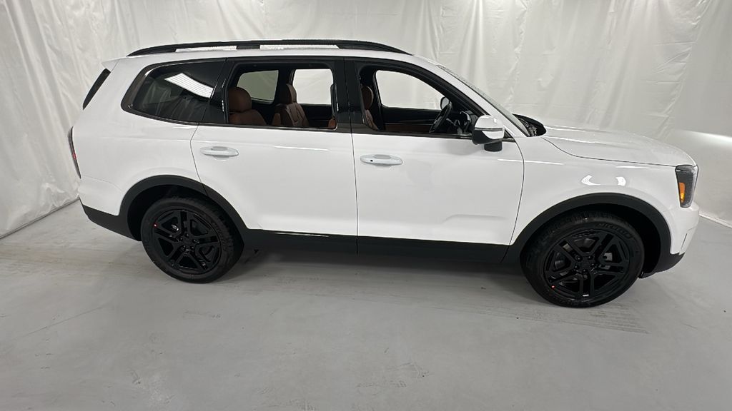 2025 Kia Telluride EX X-Line photo 2
