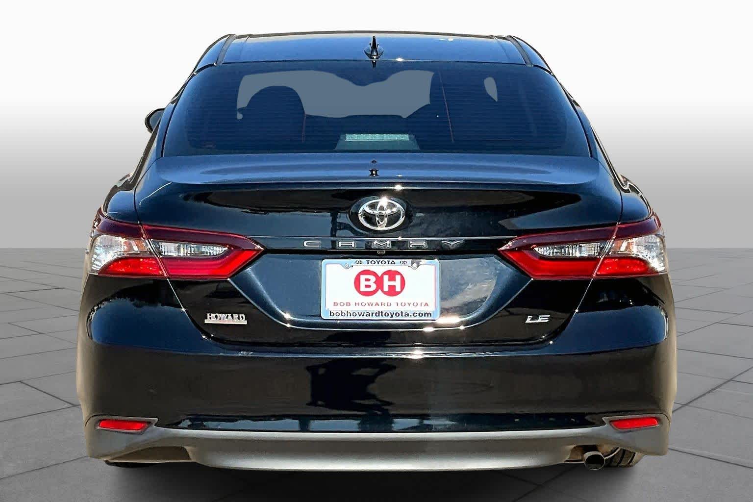 2021 Toyota Camry LE photo 4