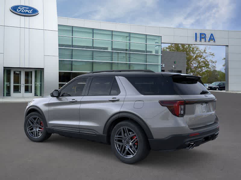 2025 Ford Explorer ST photo 4