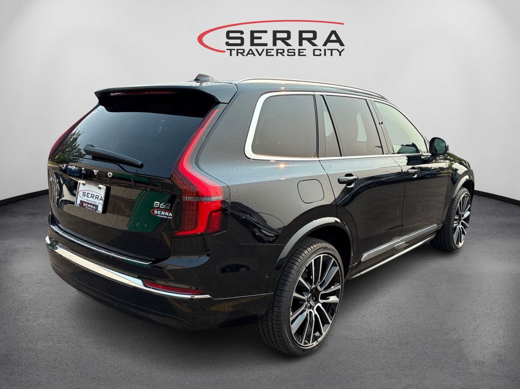 2026 Volvo XC90 AWD Plus photo 4