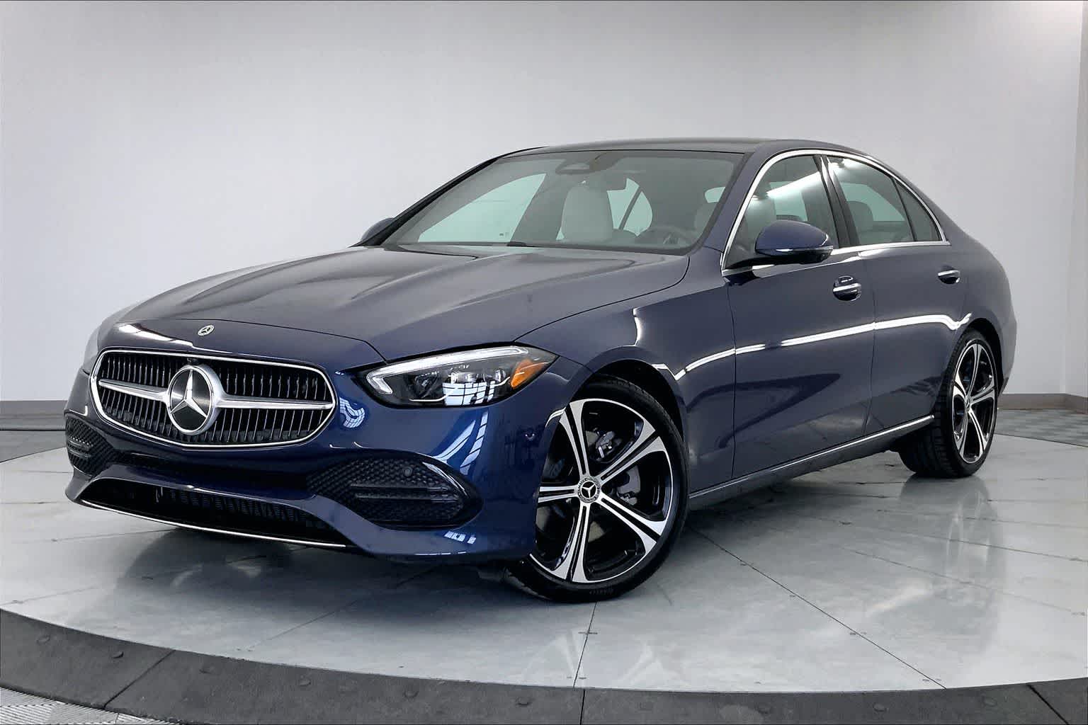 2025 Mercedes-Benz C-Class Sedan C 300's photo