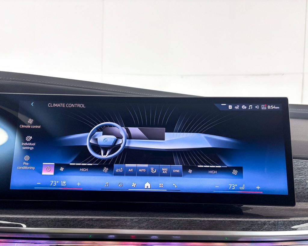 2025 Bmw 750e 750e xDrive photo 37