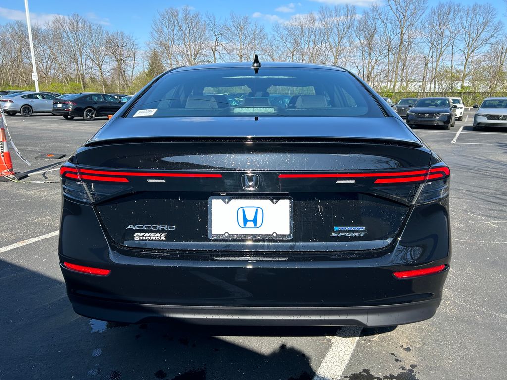 2025 Honda Accord Sport photo 3
