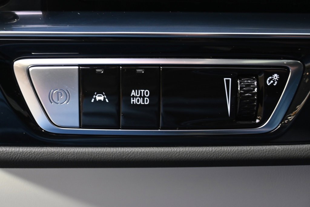 2025 Cadillac Lyriq Luxury photo 19