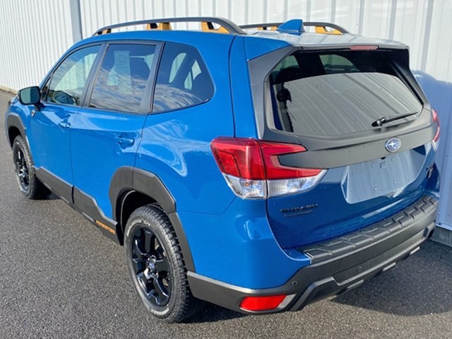 2022 Subaru Forester Wilderness photo 2