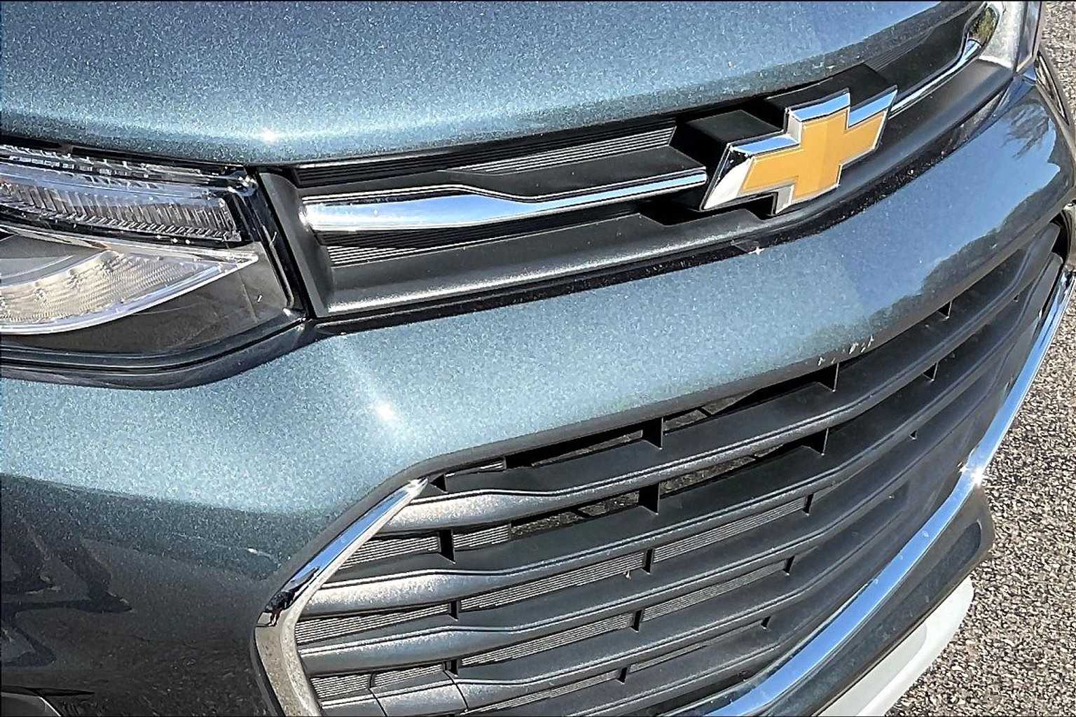 2021 Chevrolet Trax LT photo 28