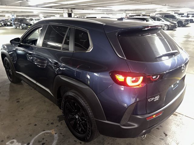 2025 Mazda CX-50 2.5 S Premium photo 4