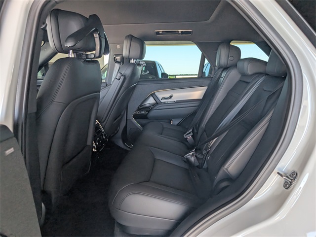 2025 Land Rover Range Rover Sport SE photo 6