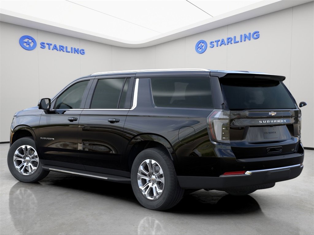 2025 Chevrolet Suburban LT photo 3