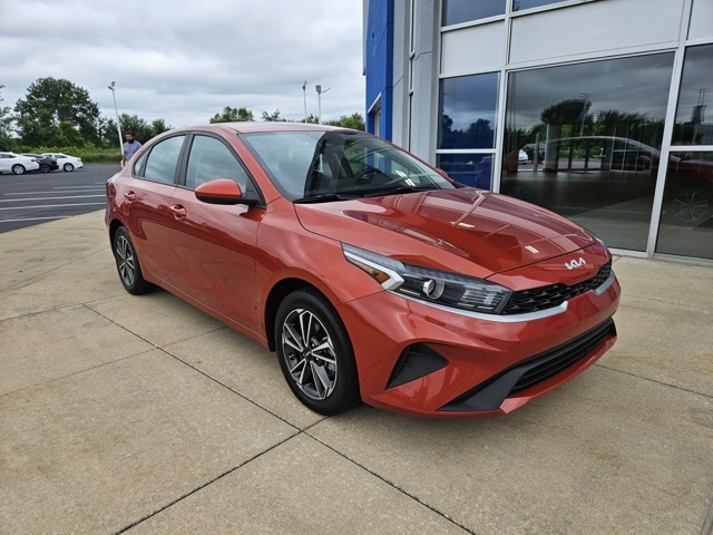 2022 Kia Forte LXS photo 4