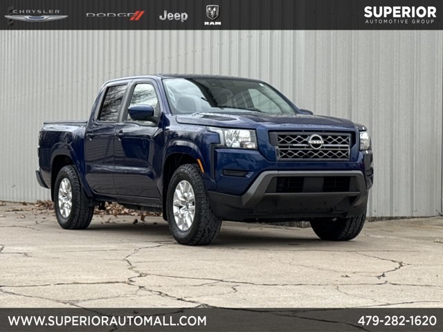 2022 Nissan Frontier SV's photo