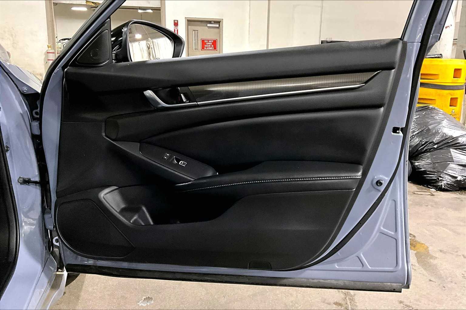 2022 Honda Accord Sport photo 22