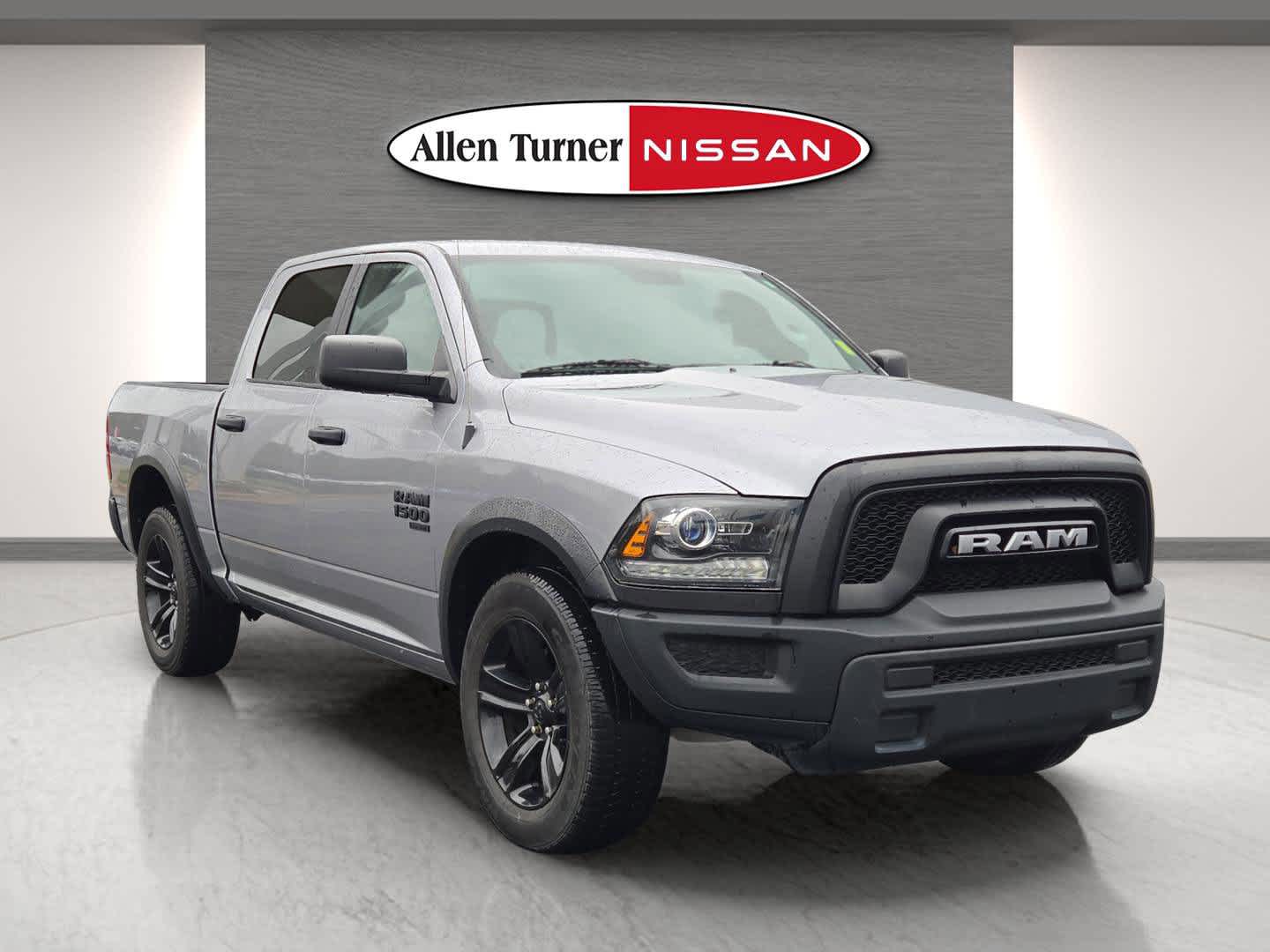 2024 RAM Ram 1500 Classic Warlock's photo
