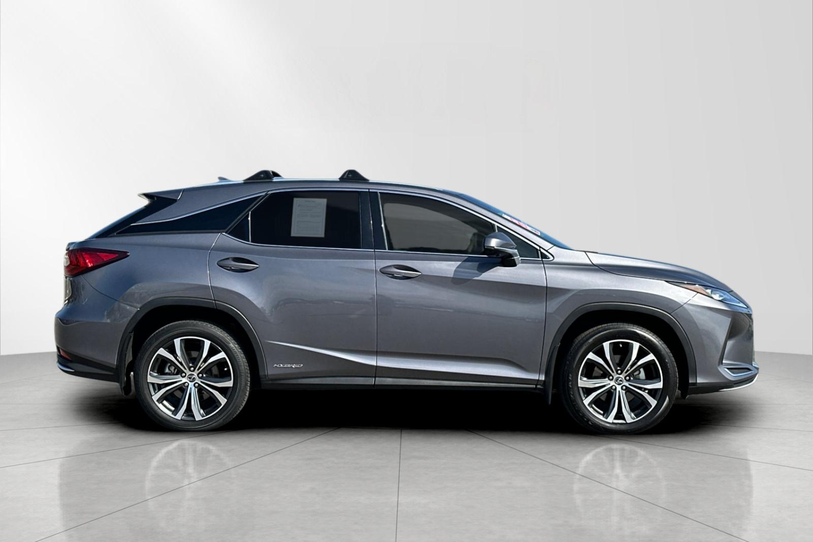 2022 Lexus RX 450h photo 2