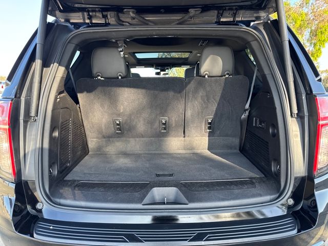 2021 Chevrolet Tahoe LT photo 21