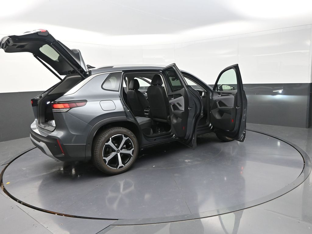 2025 Volkswagen Tiguan SE photo 31