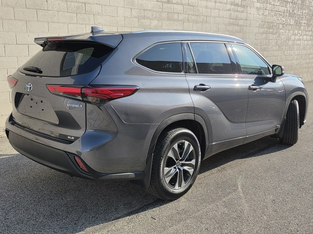 2021 Toyota Highlander Hybrid XLE photo 4