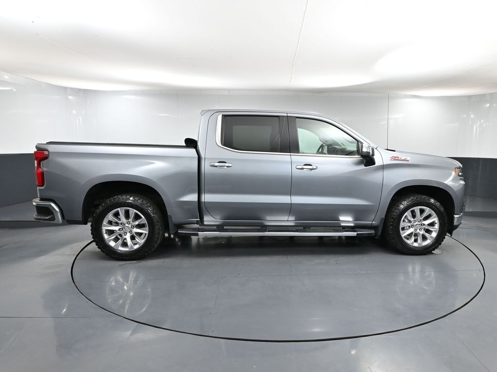 2021 Chevrolet Silverado 1500 LTZ Z71 photo 3