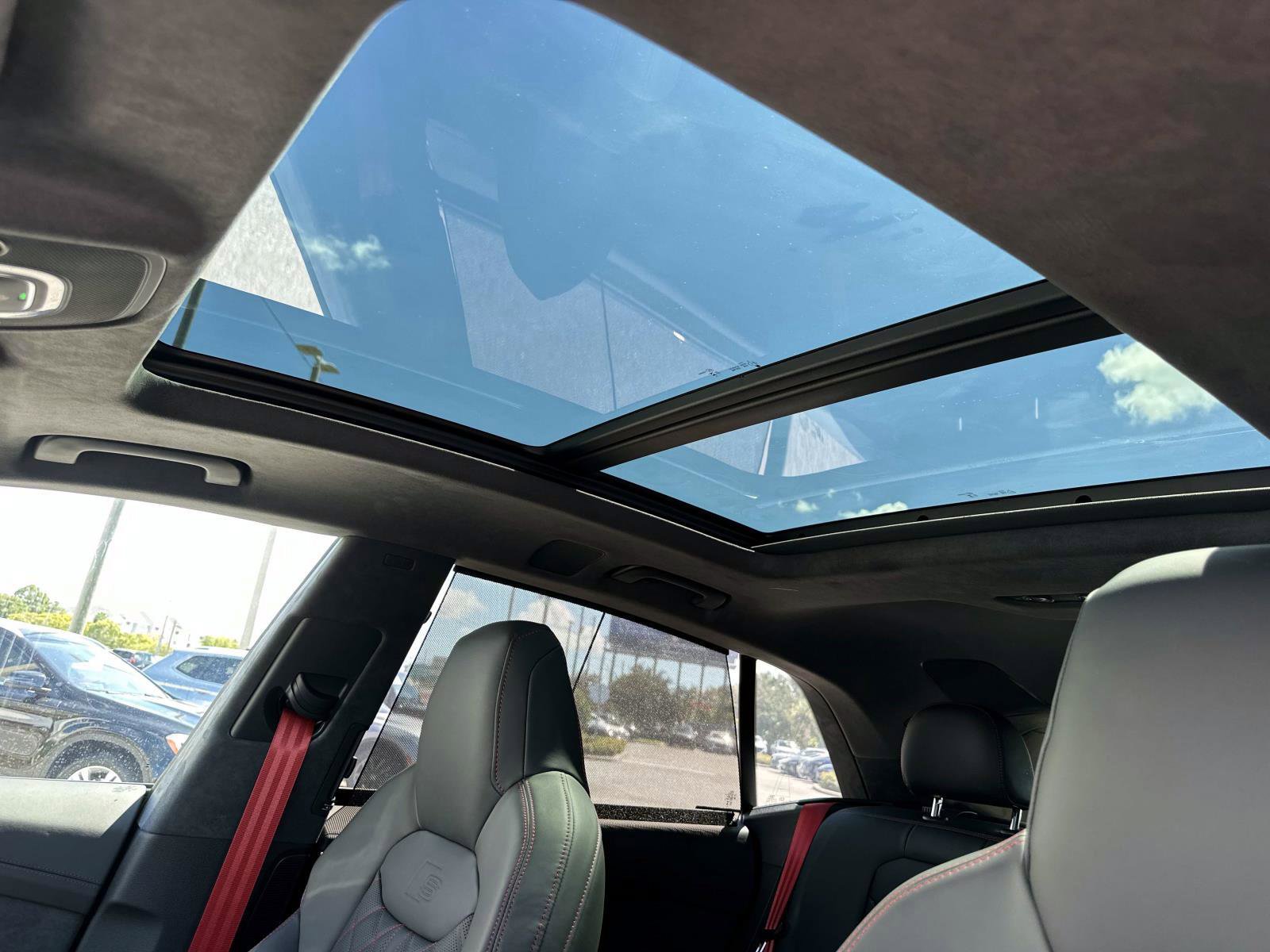 2026 Audi SQ8 Prestige photo 18