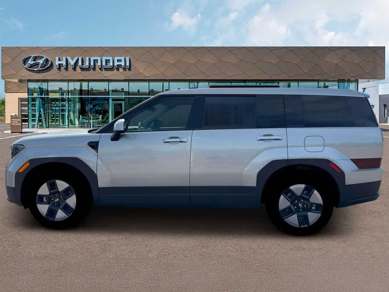 2026 Hyundai Santa Fe SE photo 2
