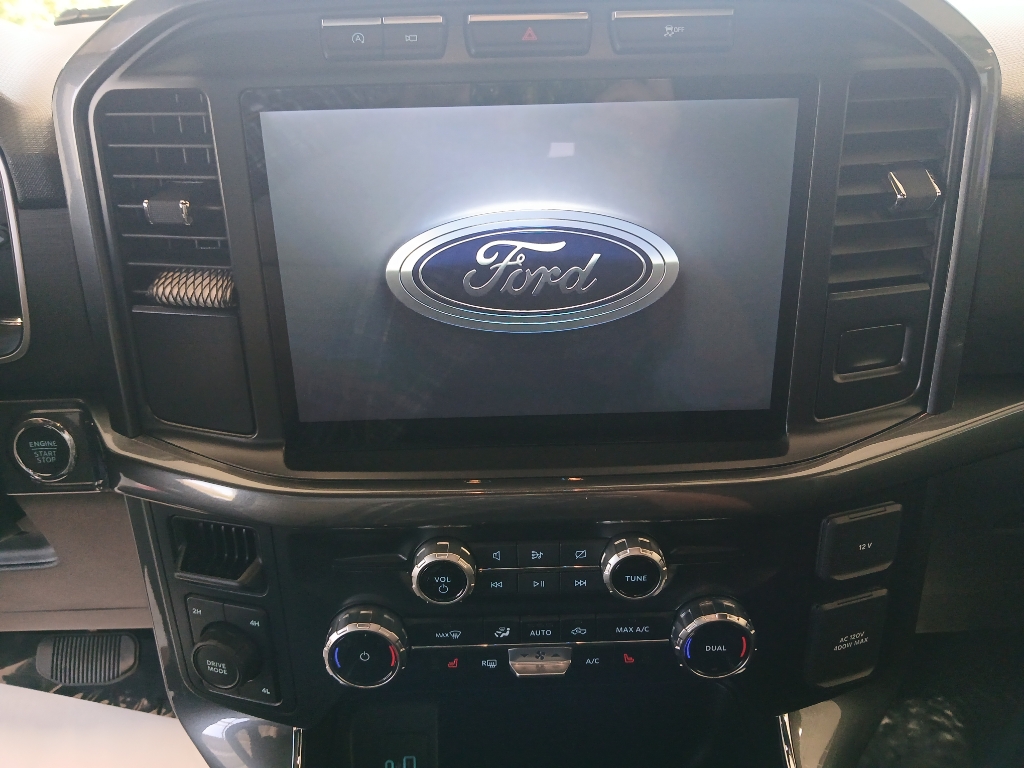 2023 Ford F-150 XLT photo 15