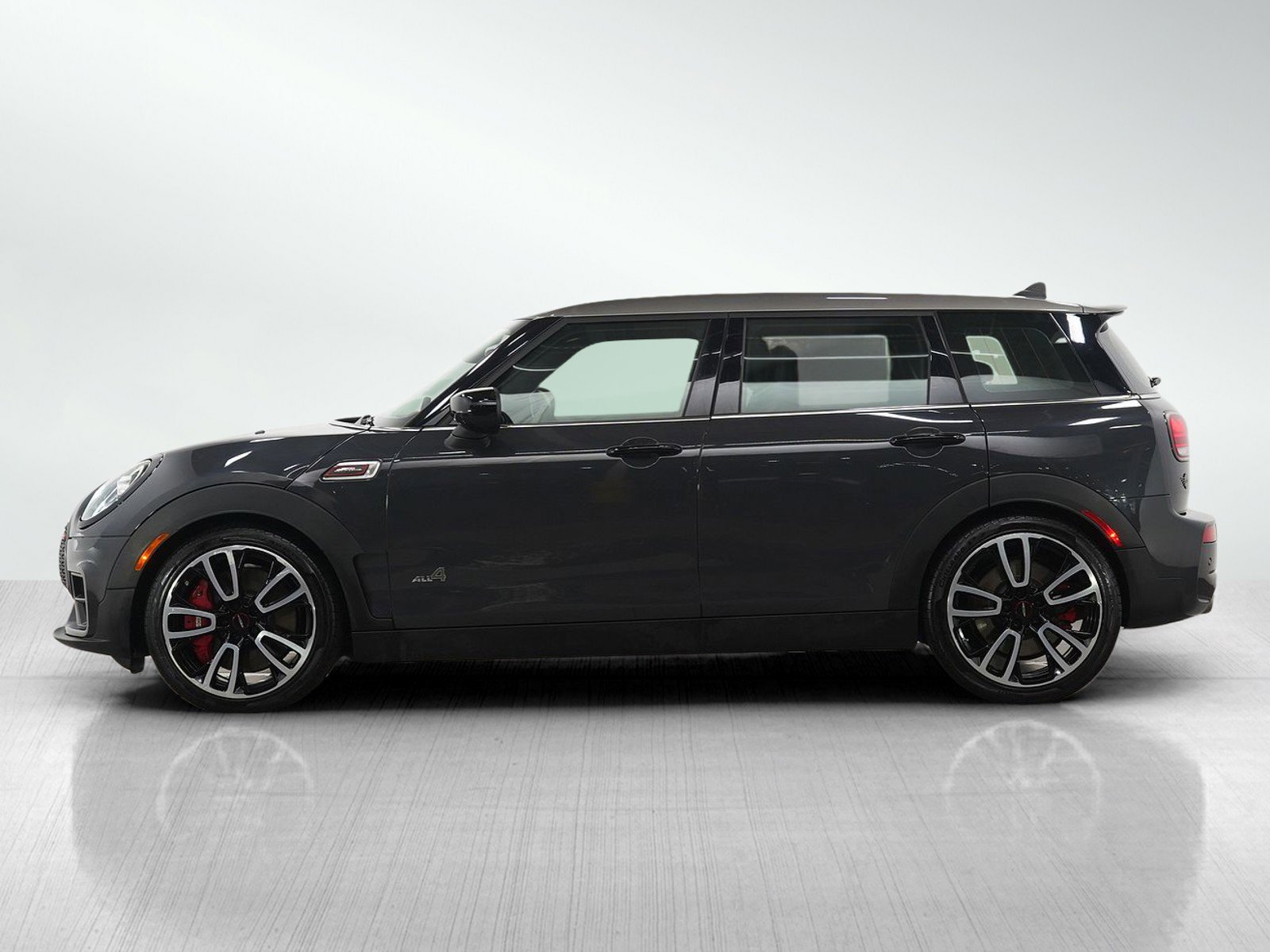 Used 2020 MINI Clubman John Cooper Works with VIN WMWJZ9C01L2L48082 for sale in Wayzata, Minnesota
