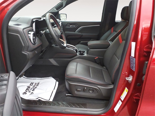 2024 Chevrolet Colorado Z71 photo 9