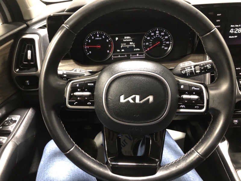 2022 Kia Sorento S X-Line photo 24