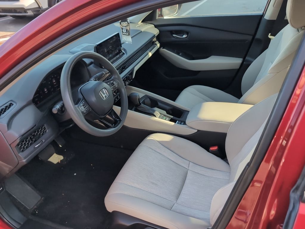 2023 Honda Accord LX photo 11