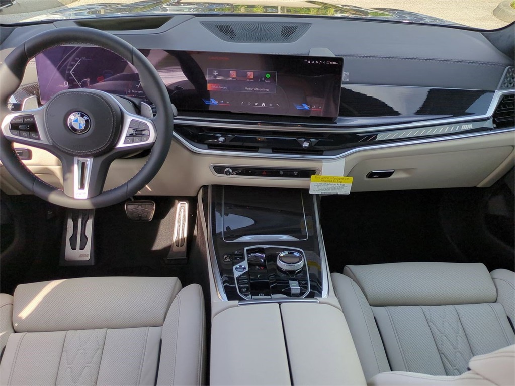 2026 Bmw X7 M60i photo 13