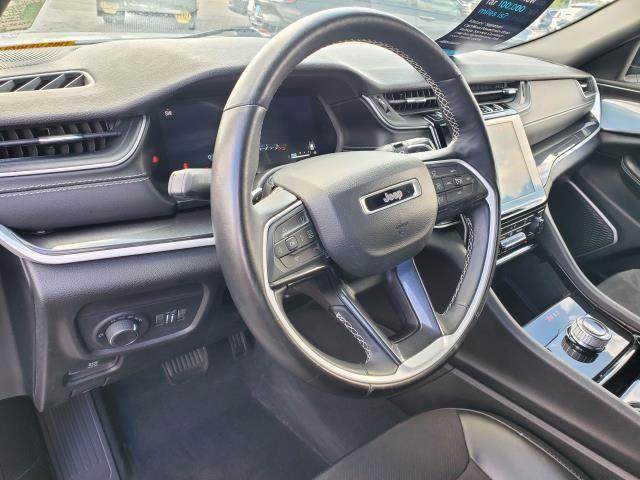 2022 Jeep Grand Cherokee Altitude photo 4