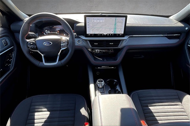 2025 Ford Explorer ST-Line photo 4