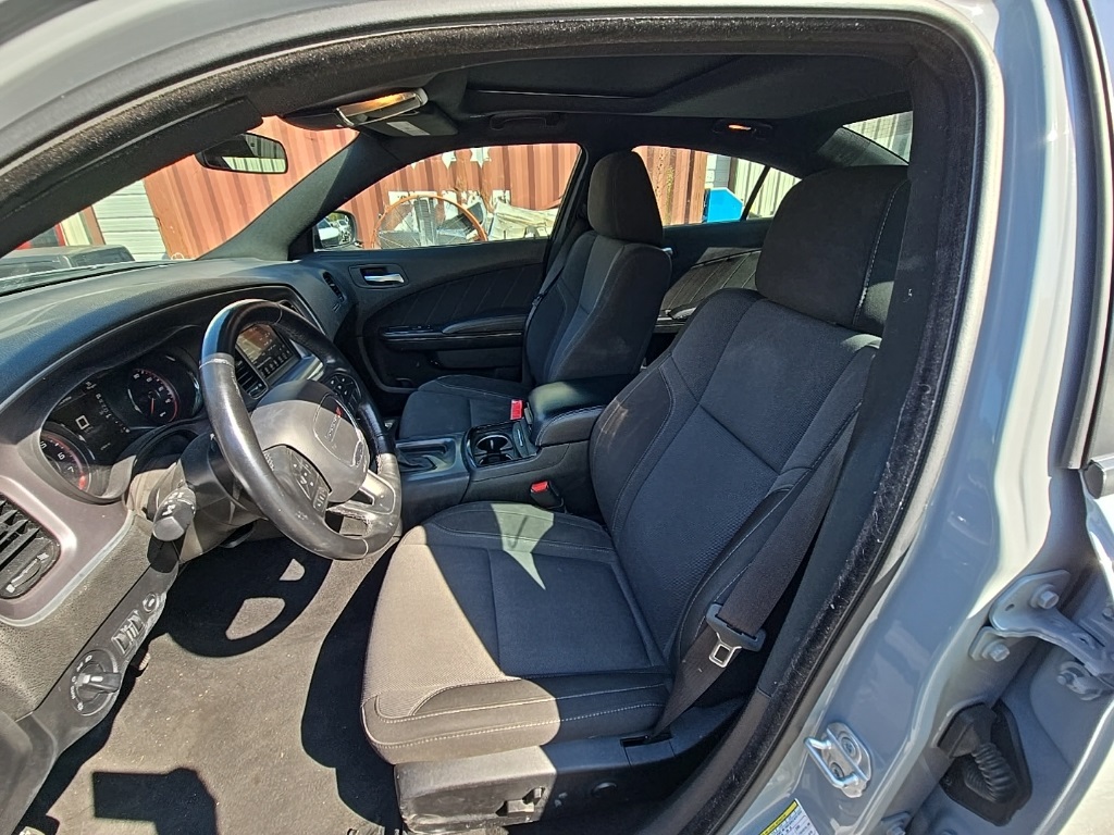 2022 Dodge Charger SXT photo 12