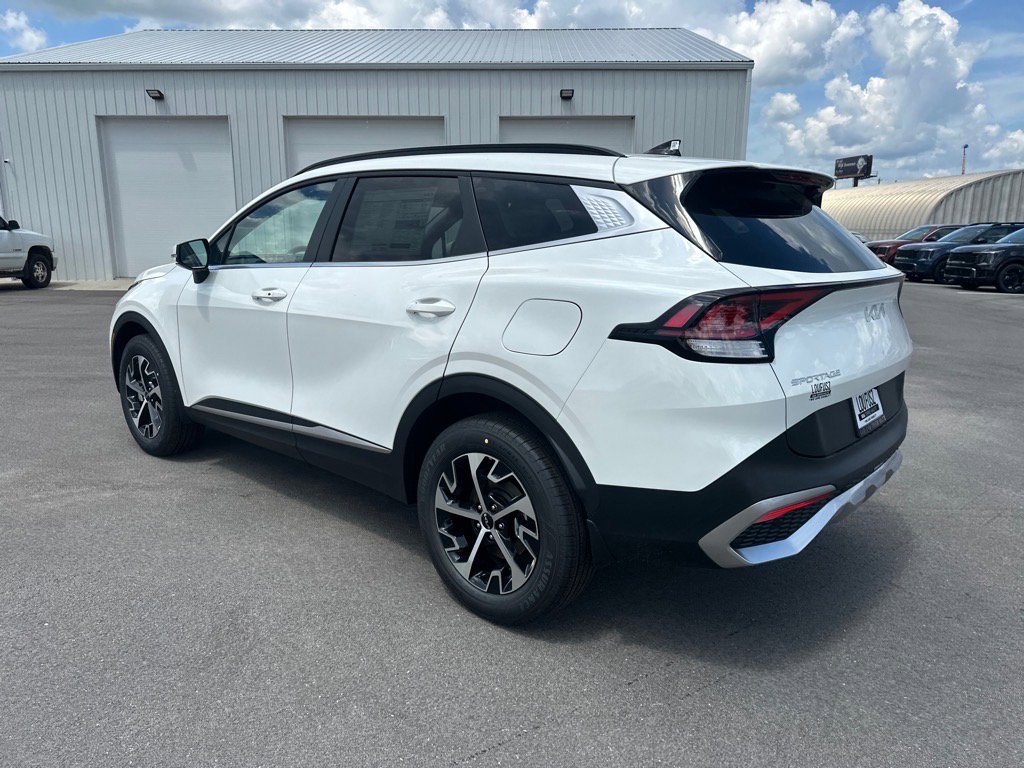 2025 Kia Sportage Hybrid EX photo 4