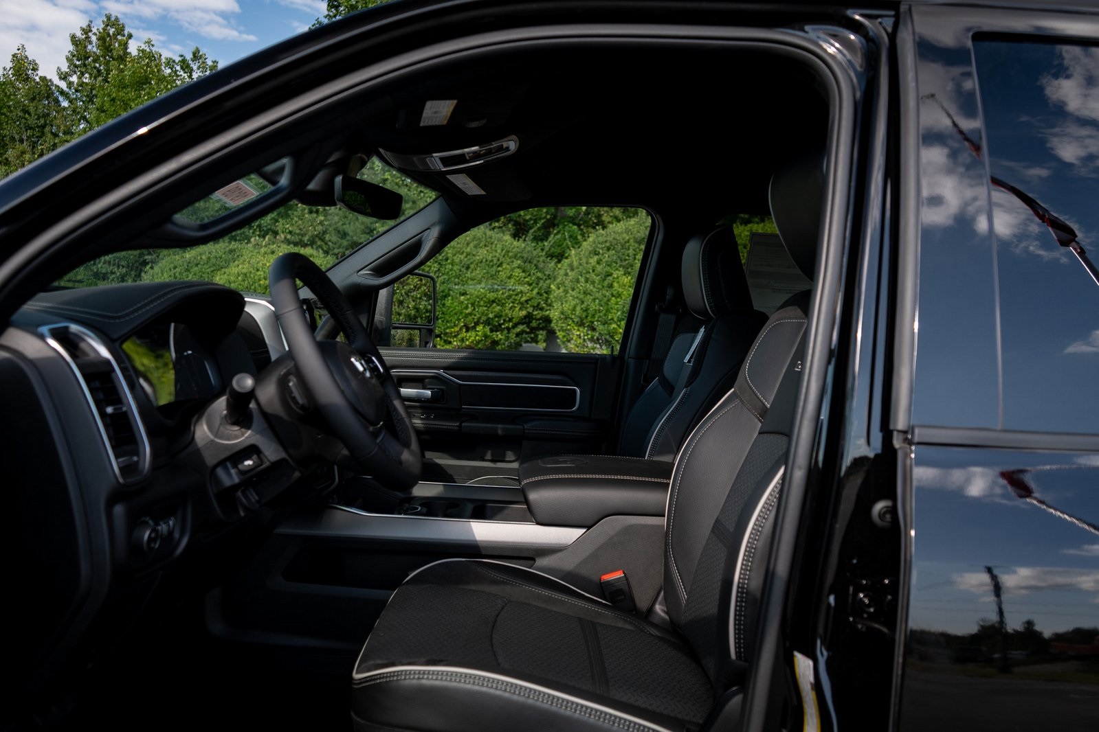 2026 Ram 2500 Laramie photo 14