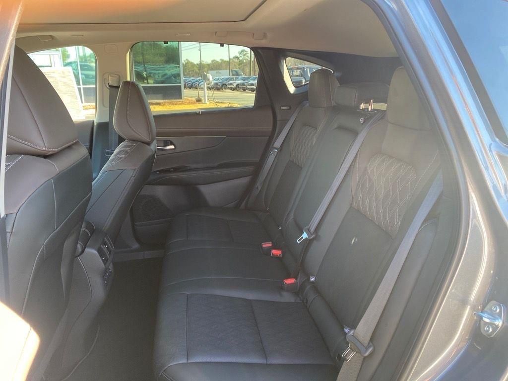 2025 Nissan Murano Platinum photo 22